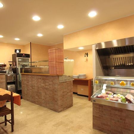 Calizzano Orso Momo酒店 外观 照片
